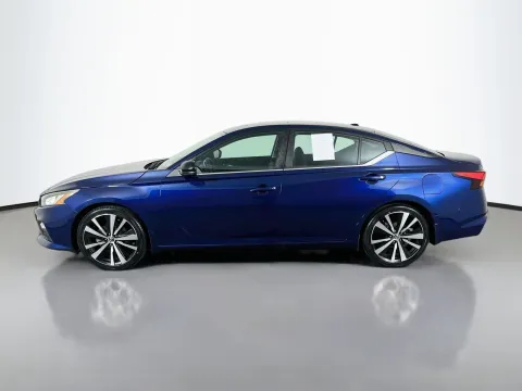 More photos of 2019 Nissan Altima 2.5 SR at Clement Pre-Owned, MO