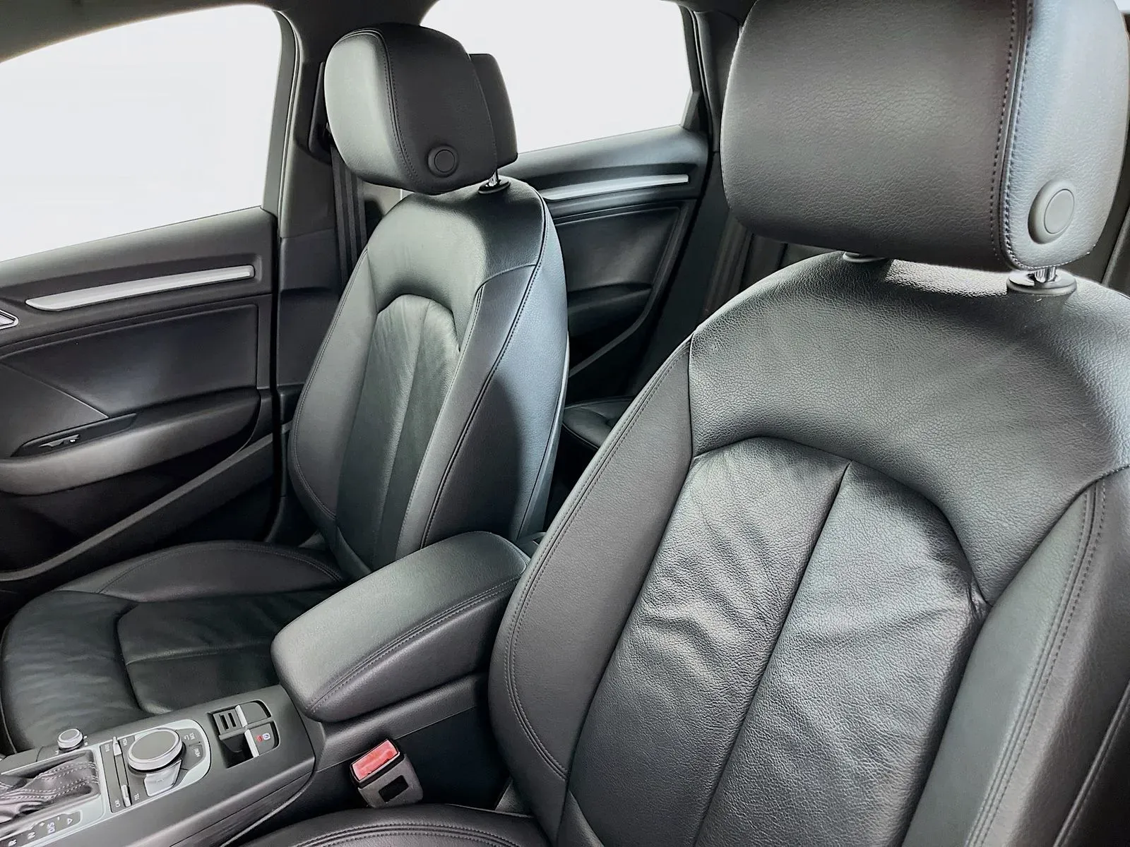 Audi A3 photo 28