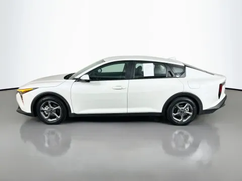 More photos of 2025 Kia K4 LXS at Clement Pre-Owned, MO