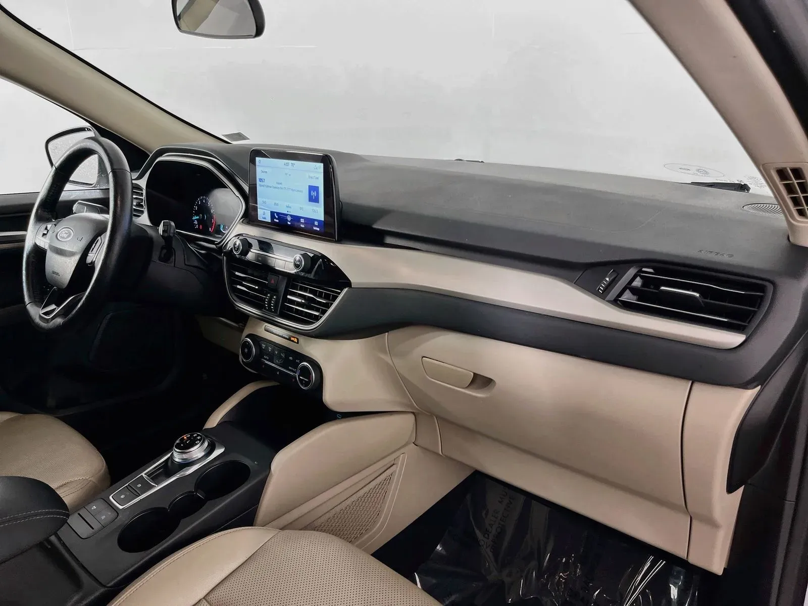 Ford Escape photo 34