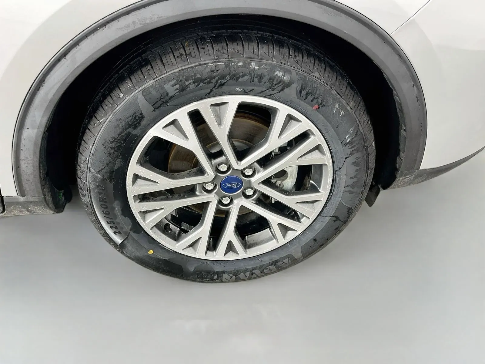 Ford Escape photo 37