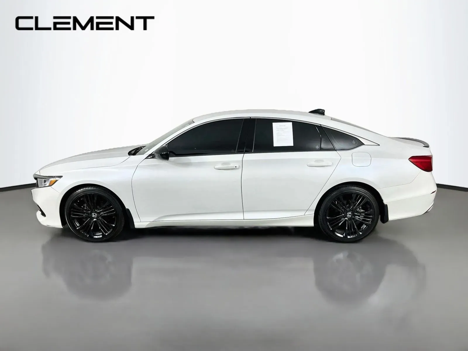 Honda Accord photo 5