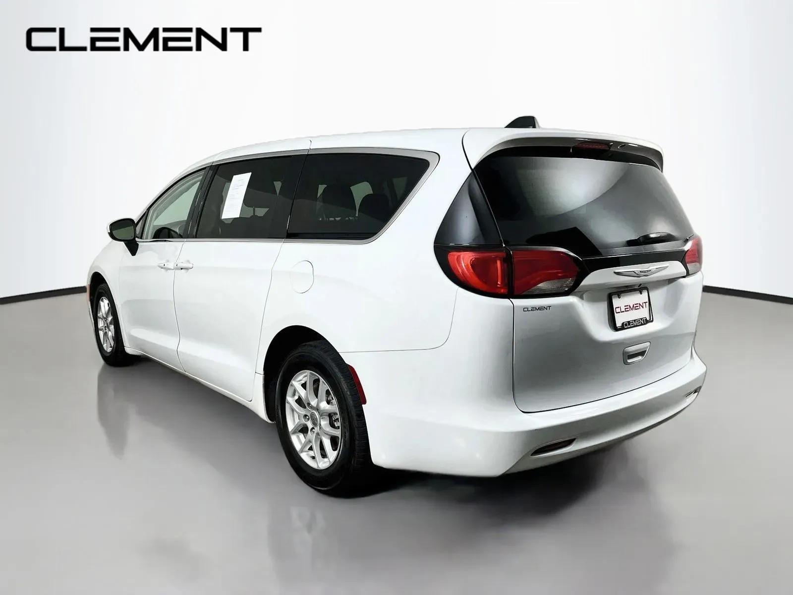 Chrysler Voyager photo 9