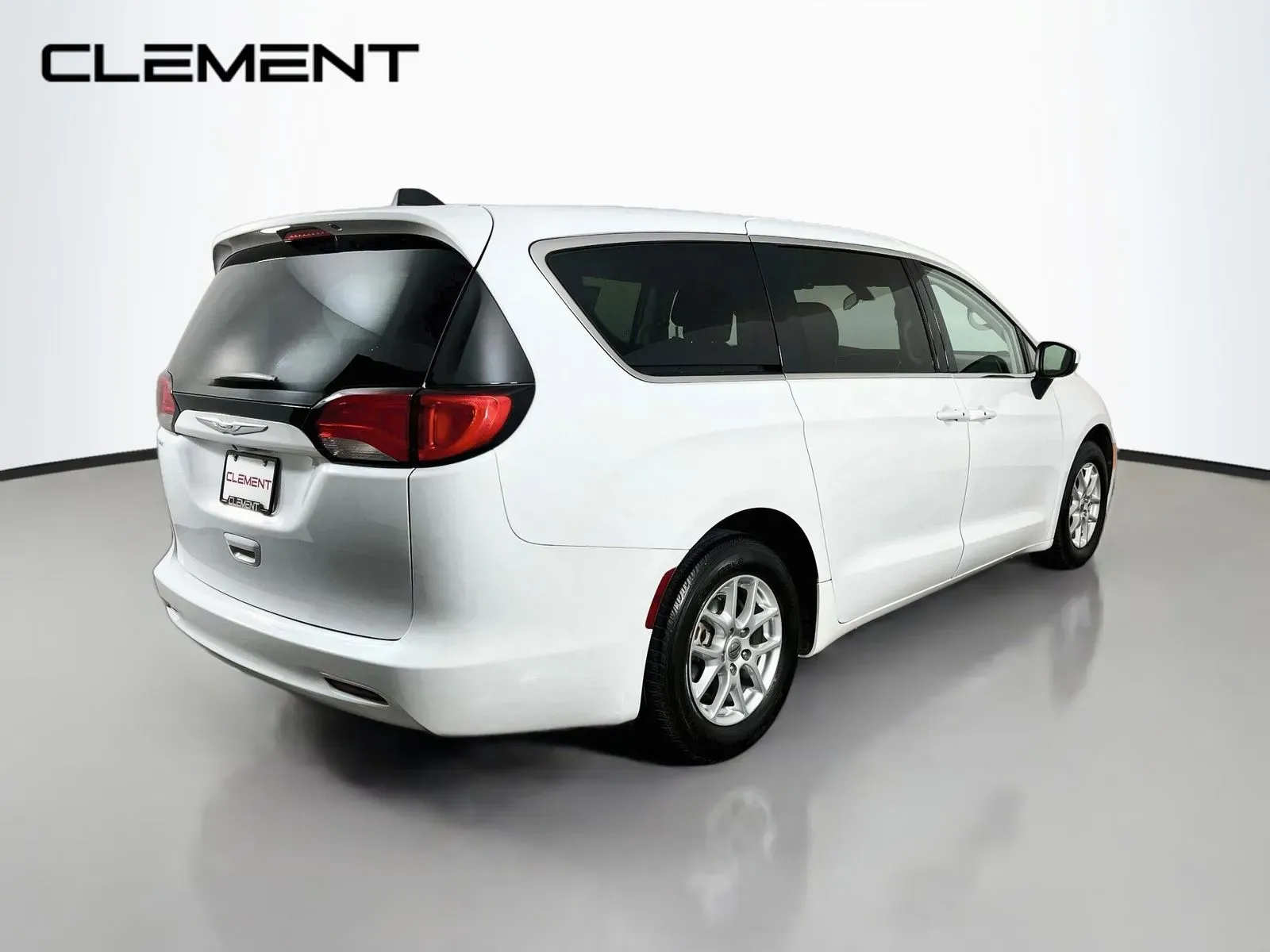 Chrysler Voyager photo 7