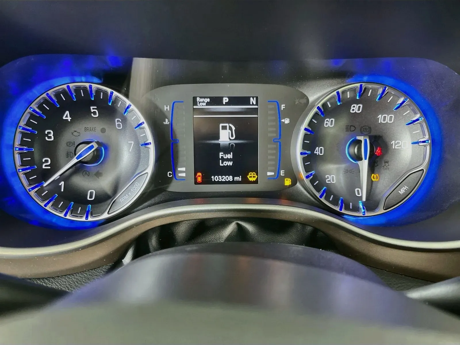Chrysler Voyager photo 18