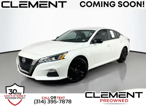 White 2022 Nissan Altima 2.5 SR for sale in Florissant, MO