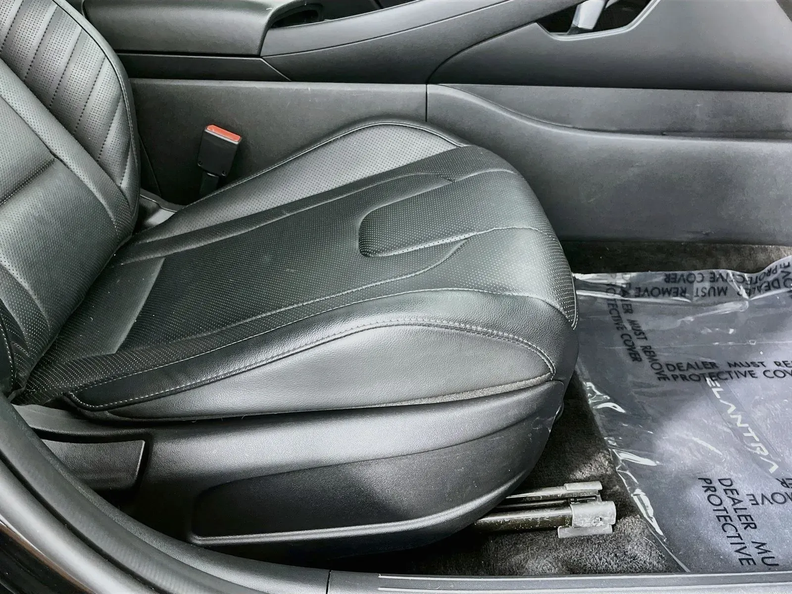 Hyundai Elantra photo 36