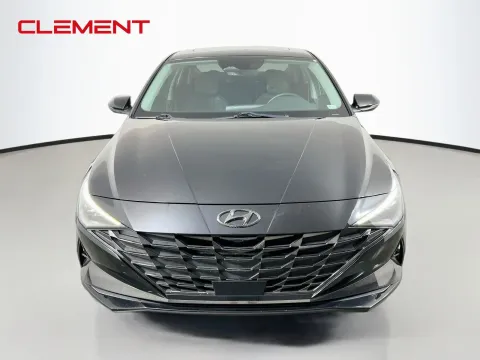 Another view of 2022 Hyundai Elantra Limited for sale in Florissant, MO at Clement Pre-Owned