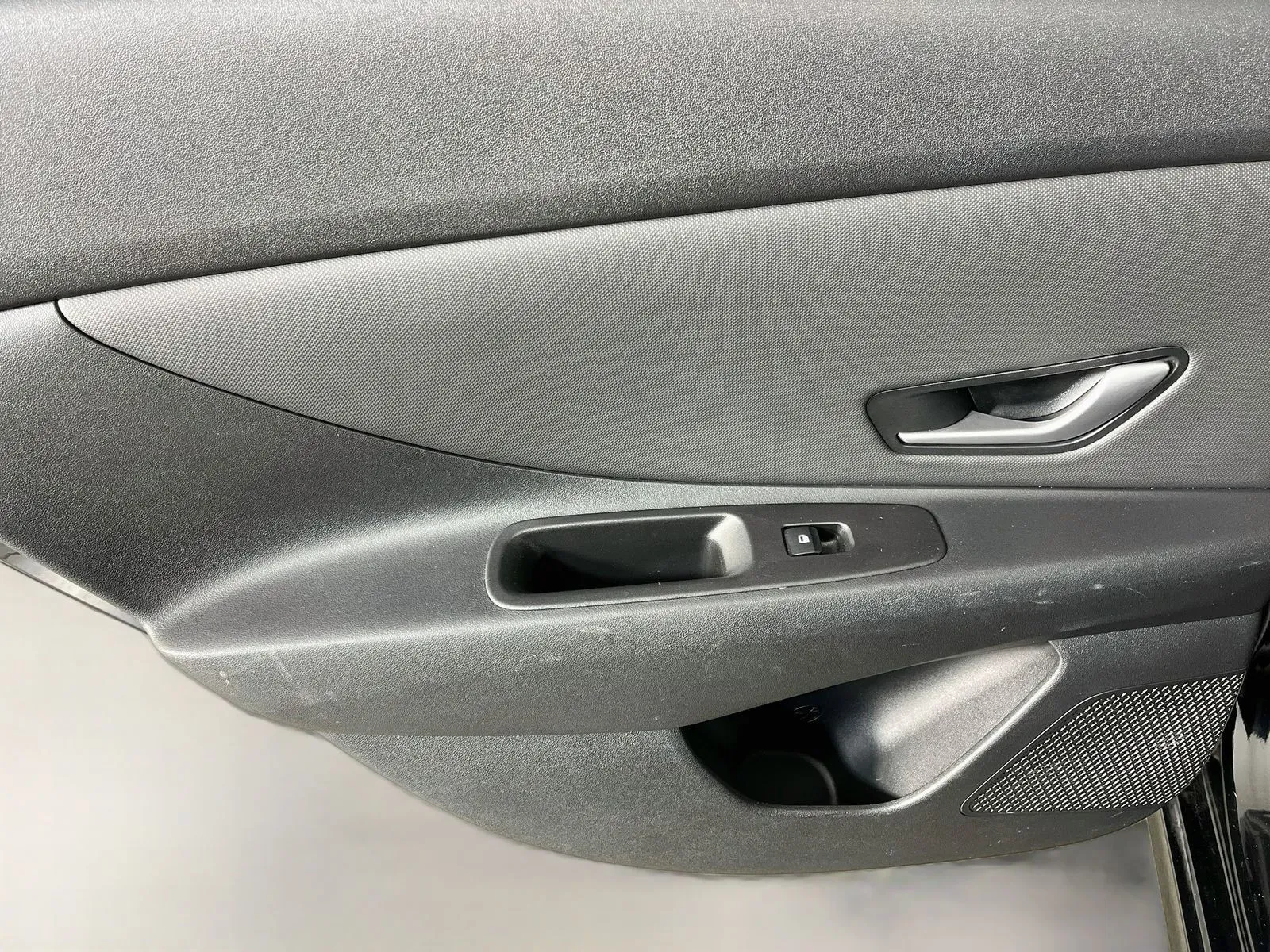 Hyundai Elantra photo 32