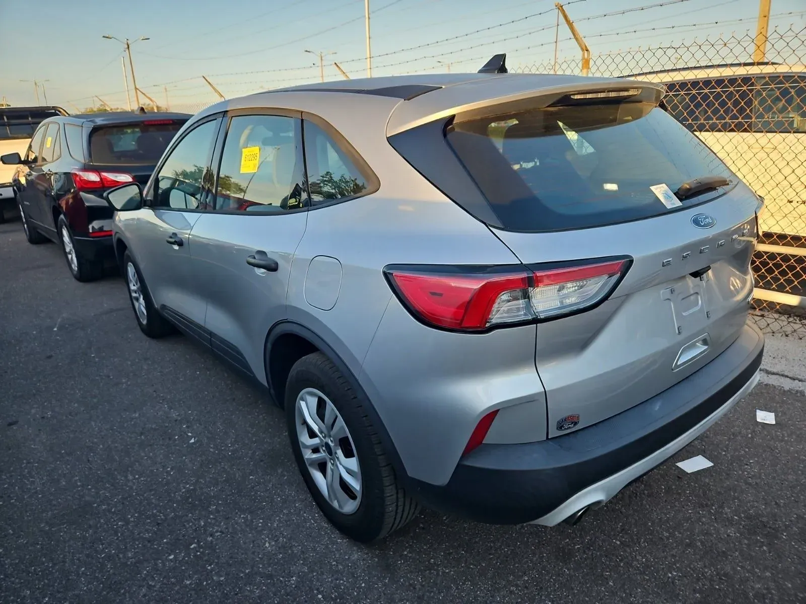 Ford Escape photo 6