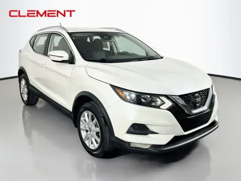 More photos of 2020 Nissan Rogue Sport SV at Clement Pre-Owned, MO