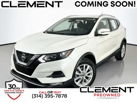 White 2020 Nissan Rogue Sport SV for sale in Florissant, MO