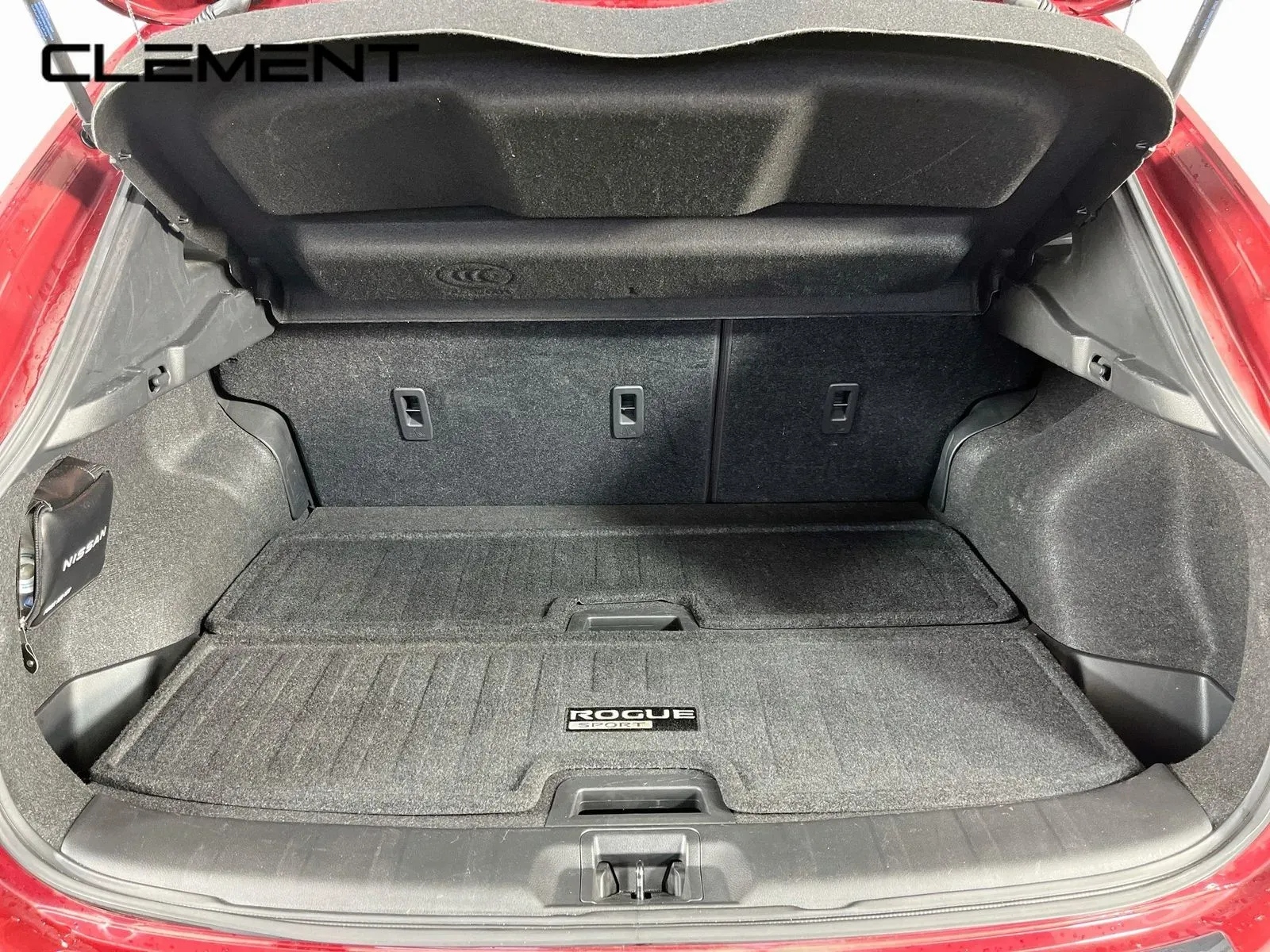 Nissan Rogue Sport photo 10