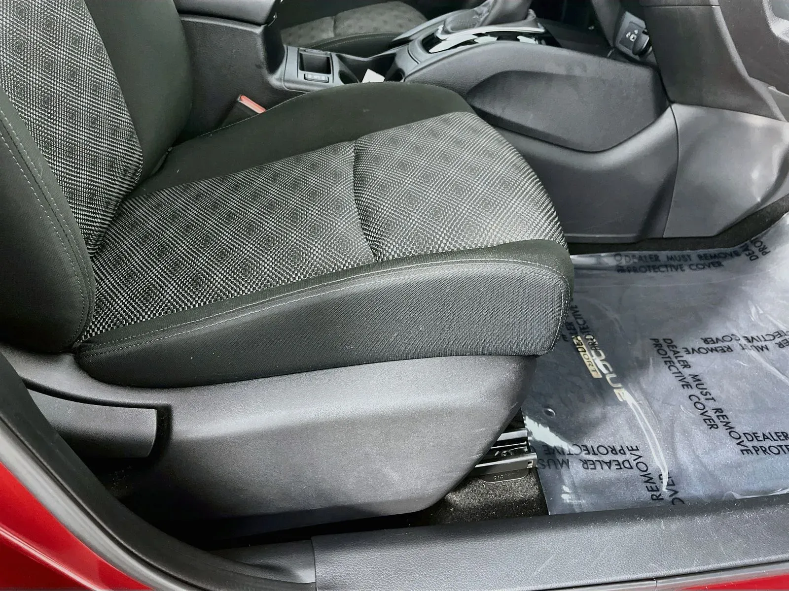 Nissan Rogue Sport photo 32