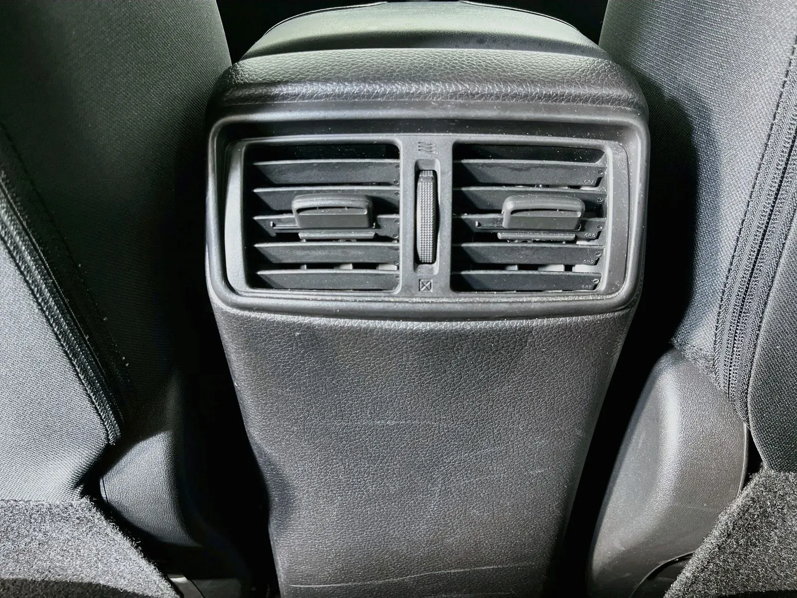 Nissan Rogue Sport photo 31