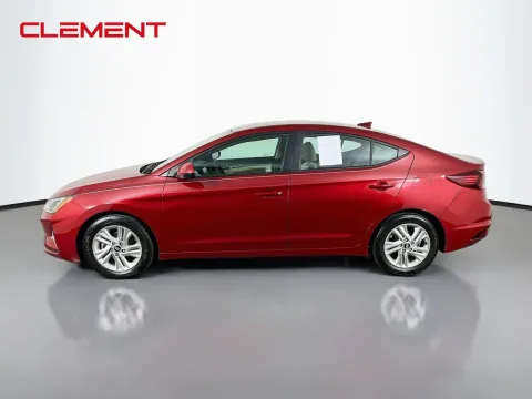More photos of 2019 Hyundai Elantra SEL at Clement Pre-Owned, MO