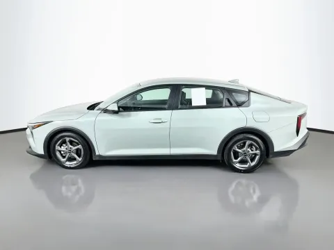 More photos of 2025 Kia K4 LXS at Clement Pre-Owned, MO