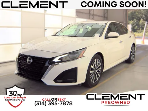 White 2025 Nissan Altima 2.5 SV for sale in Florissant, MO