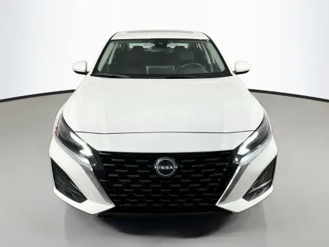 Photos of 2025 Nissan Altima 2.5 SV for sale in Florissant, MO at Clement Pre-Owned