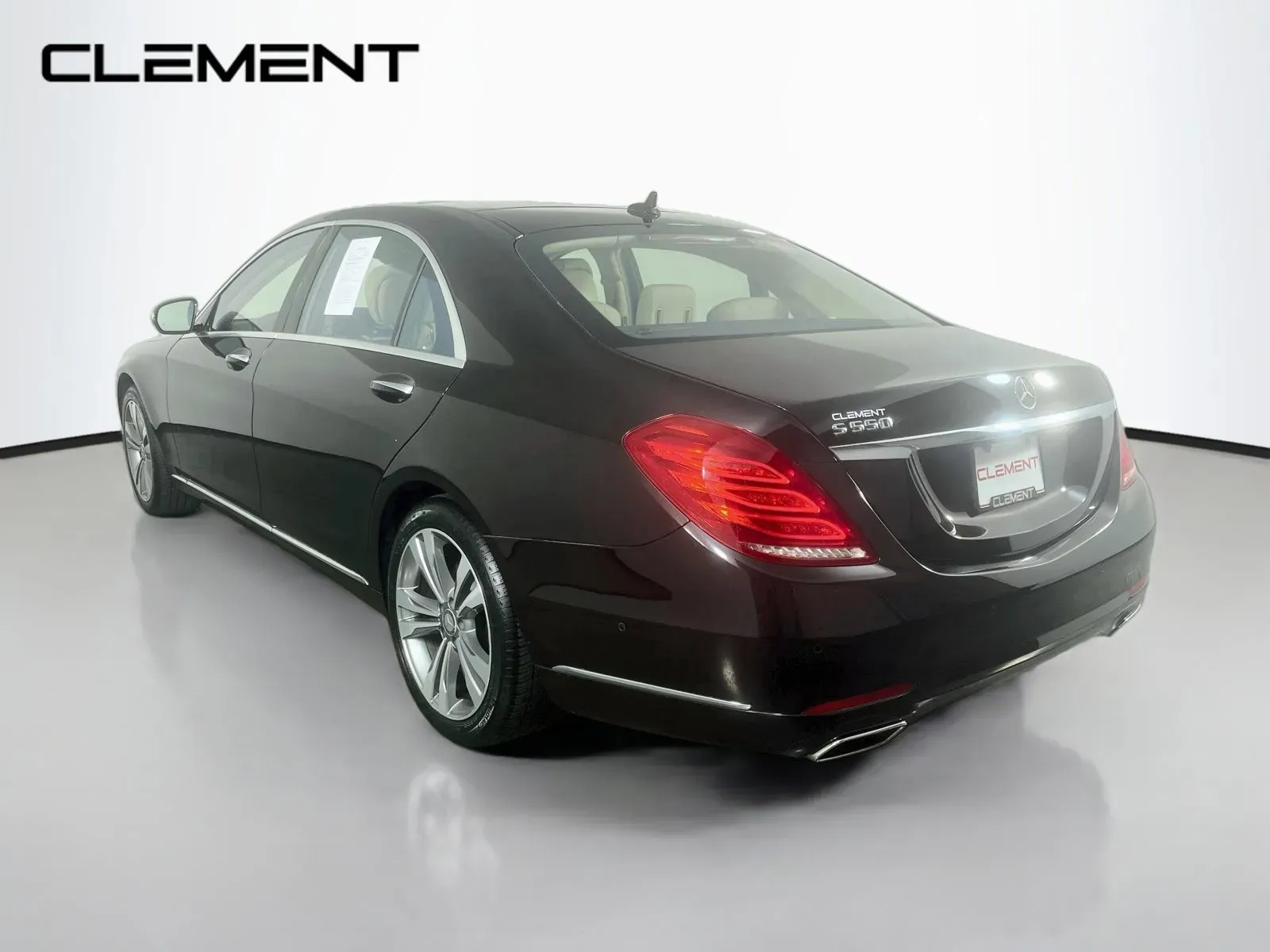 Mercedes-Benz S-Class photo 9