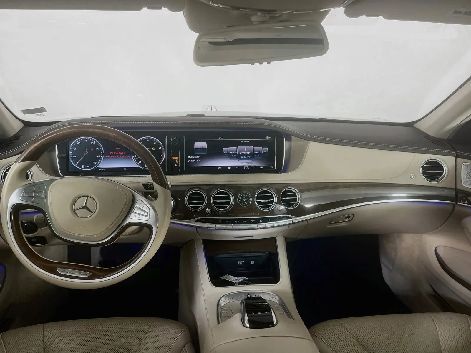 Mercedes-Benz S-Class photo 12