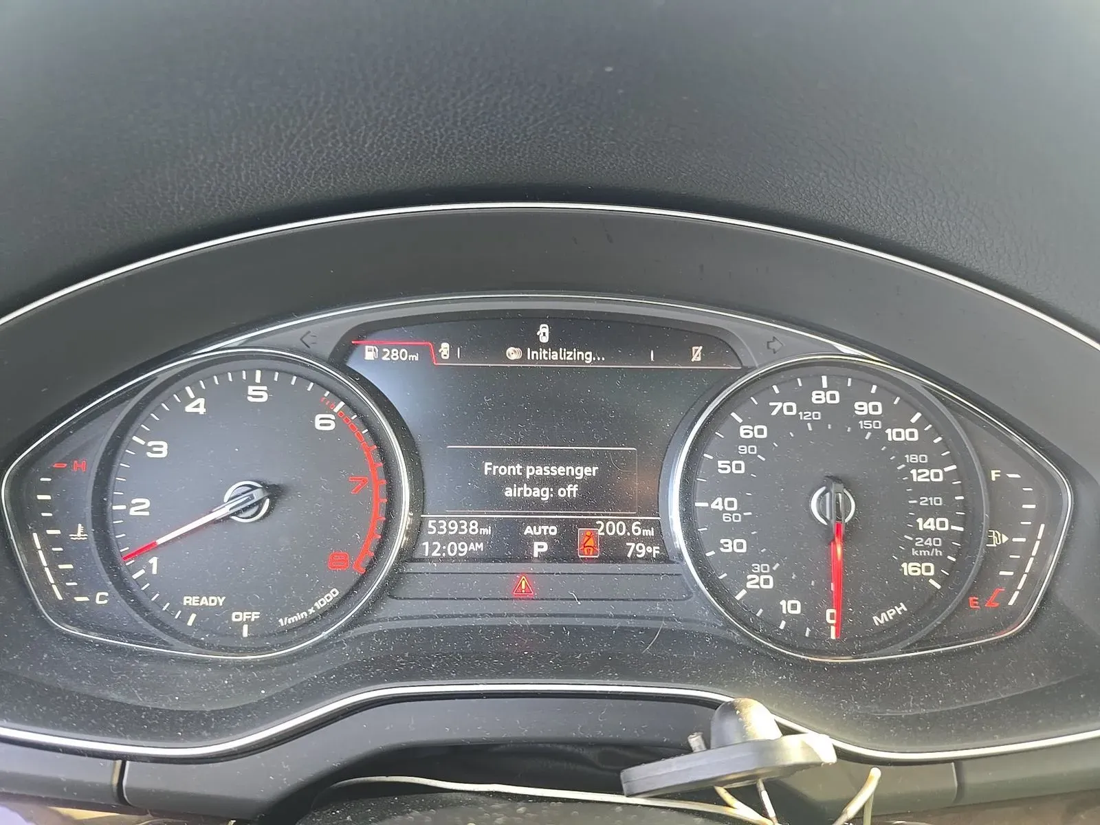 Audi Q5 photo 2