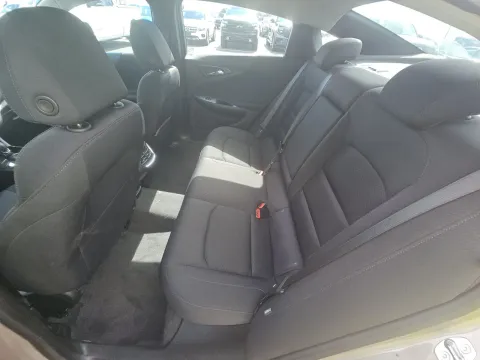 More photos of 2024 Chevrolet Malibu LT at Clement Pre-Owned, MO