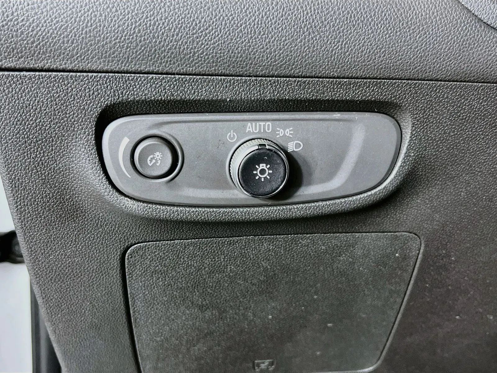 Buick Encore GX photo 13
