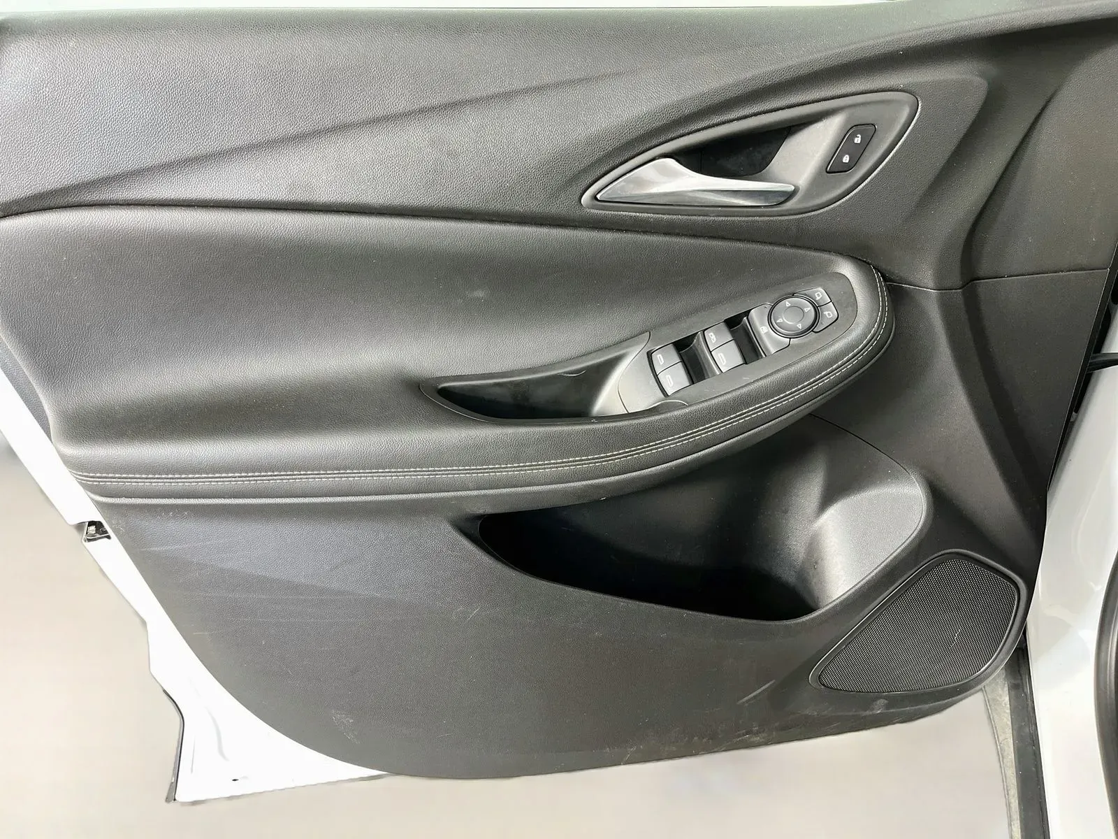 Buick Encore GX photo 25