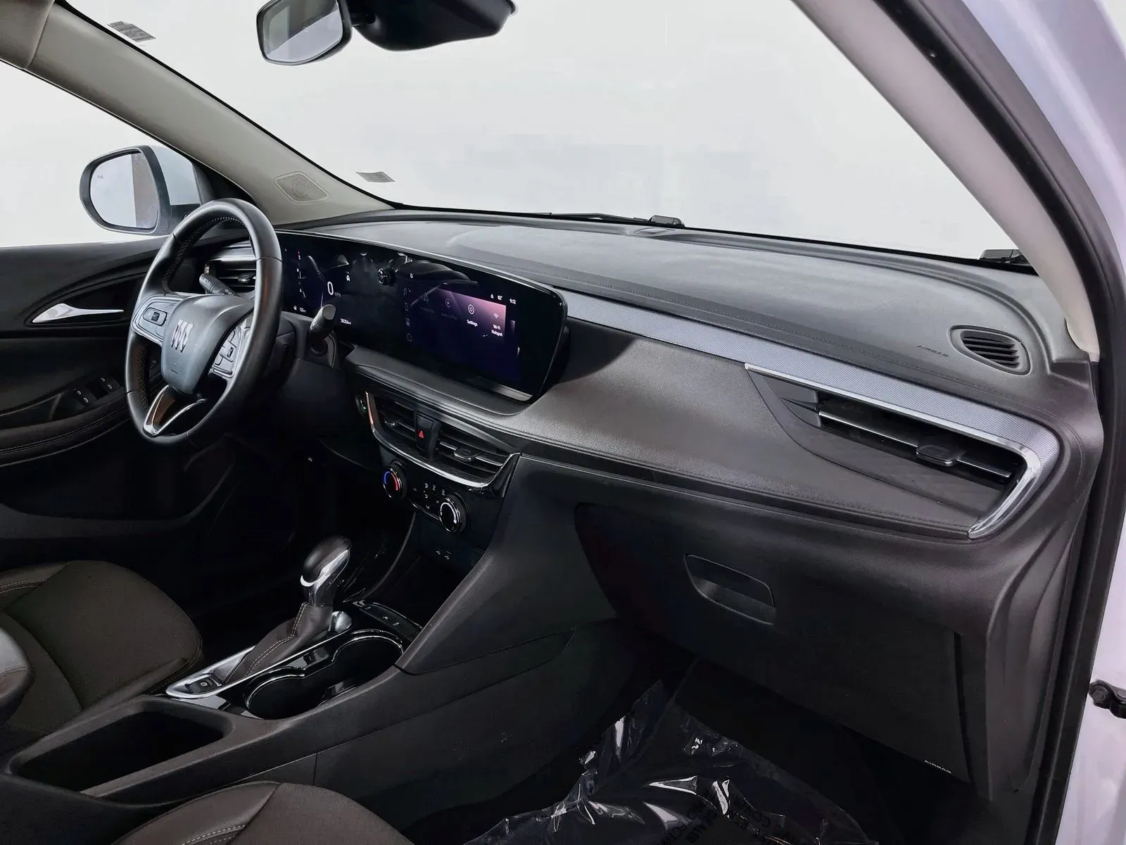 Buick Encore GX photo 32
