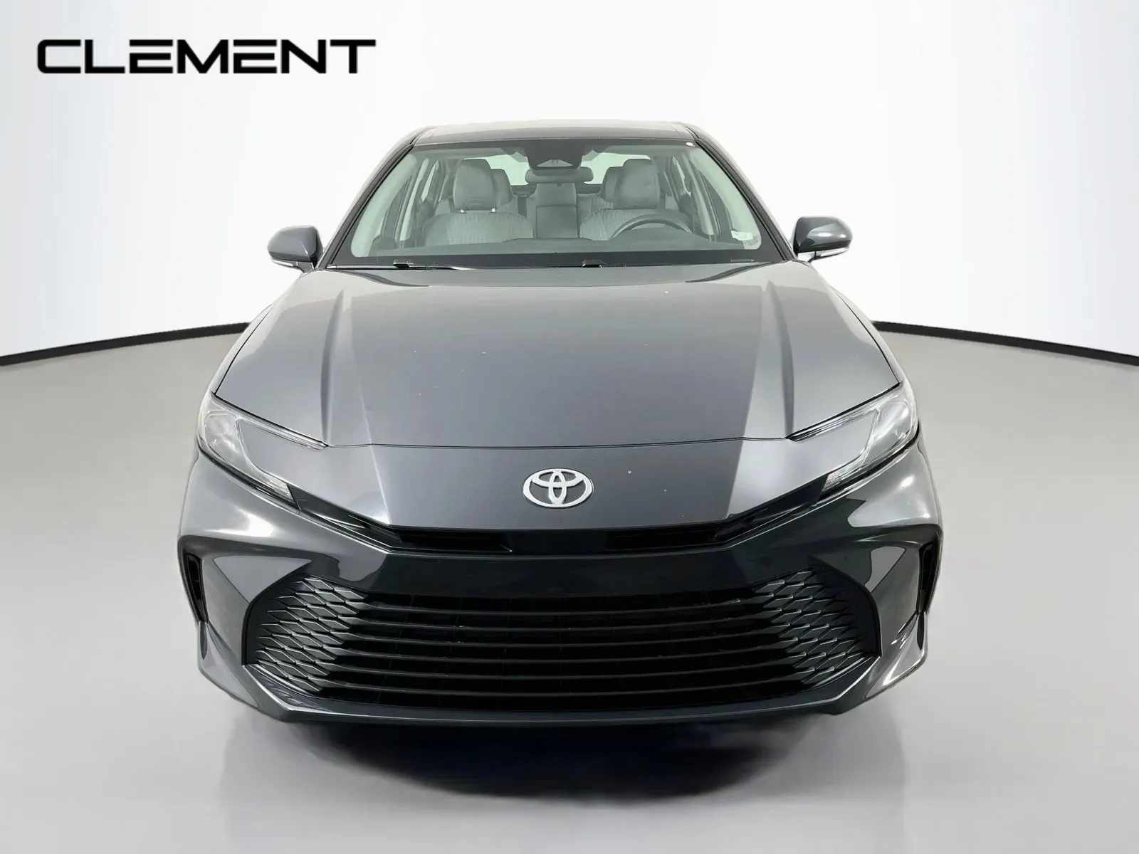 Toyota Camry photo 3