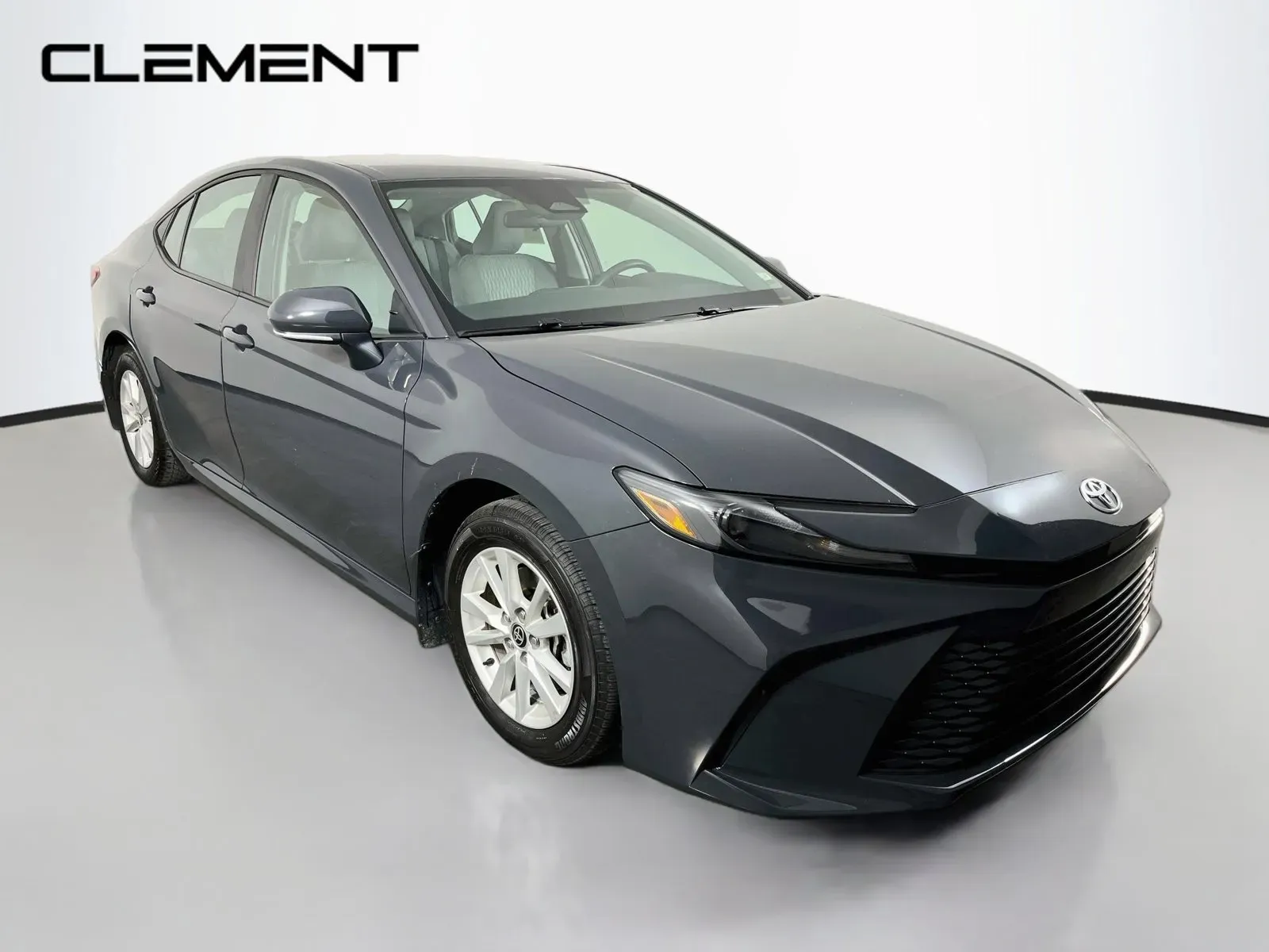 Toyota Camry photo 4