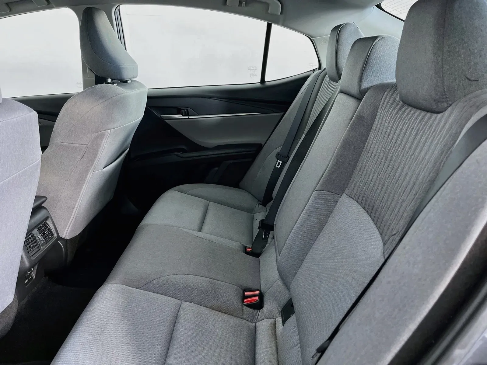 Toyota Camry photo 29