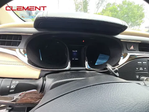 Another view of 2014 Toyota Avalon Hybrid Limited for sale in Florissant, MO at Clement Pre-Owned