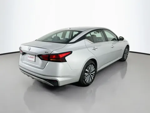More photos of 2024 Nissan Altima 2.5 SV at Clement Pre-Owned, MO