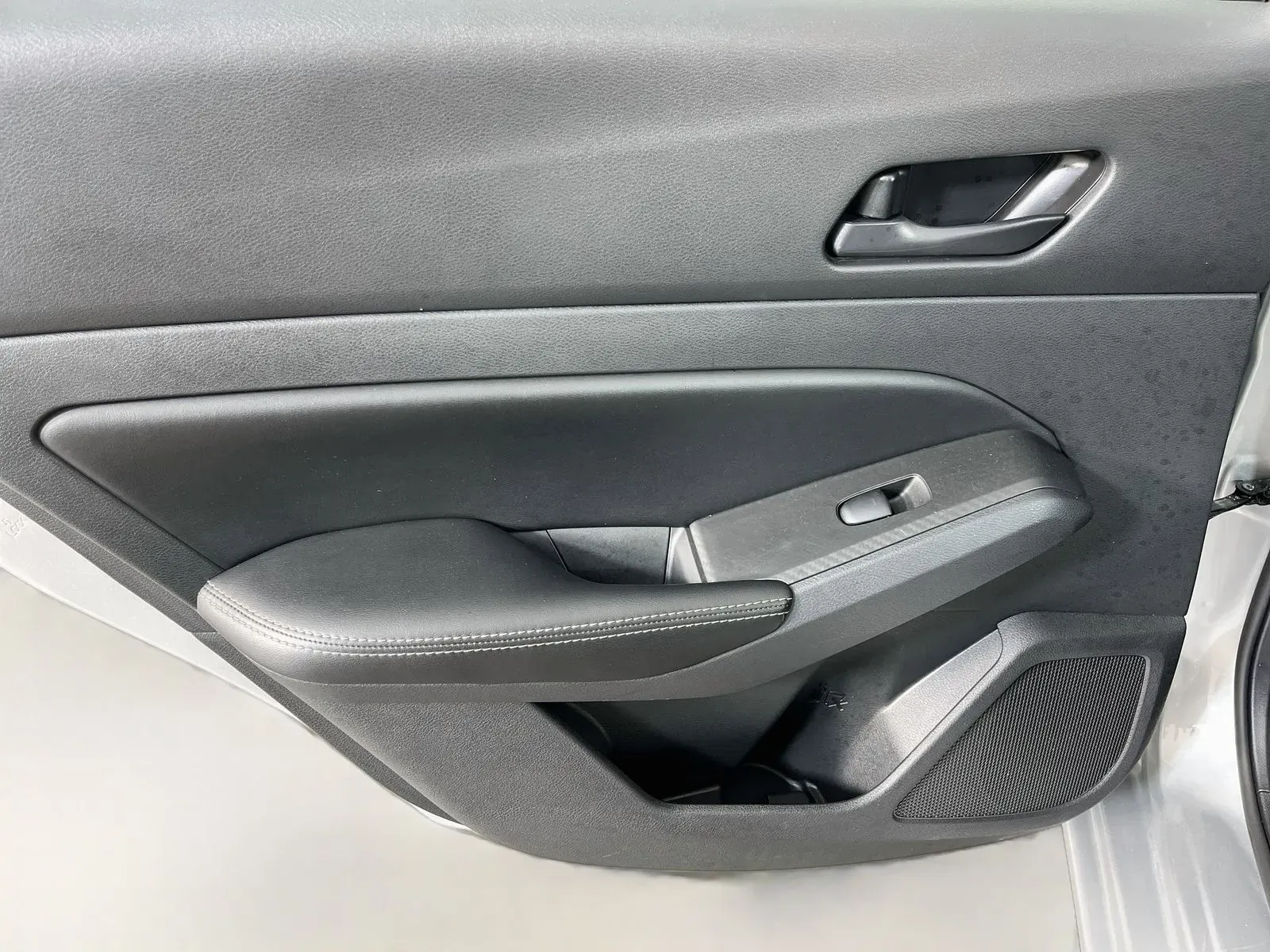 Nissan Altima photo 28