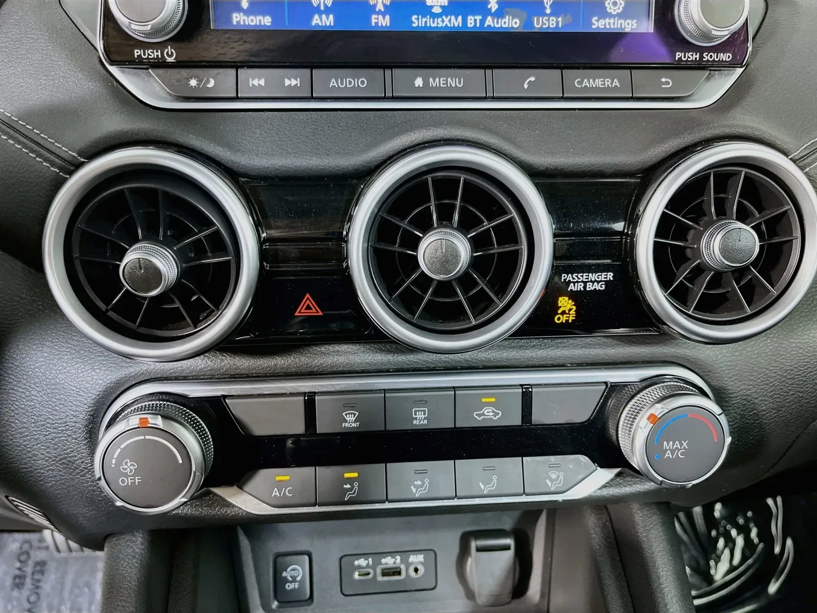 Nissan Sentra photo 16