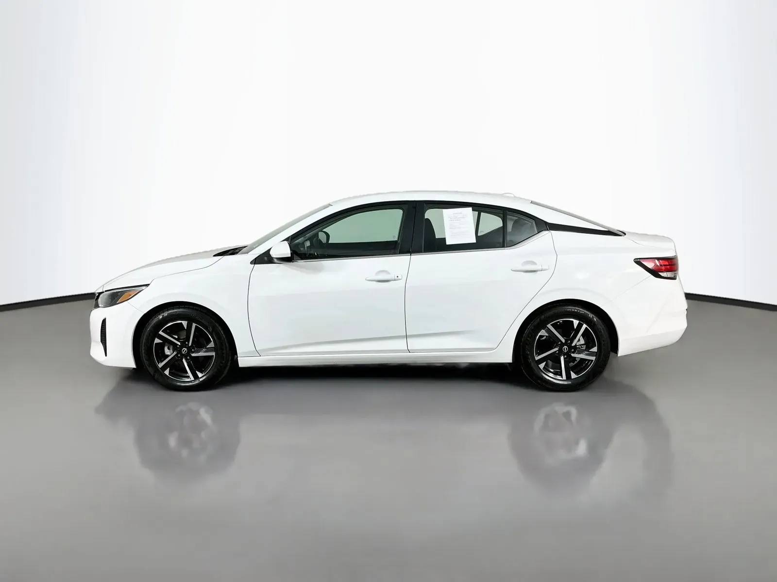Nissan Sentra photo 4