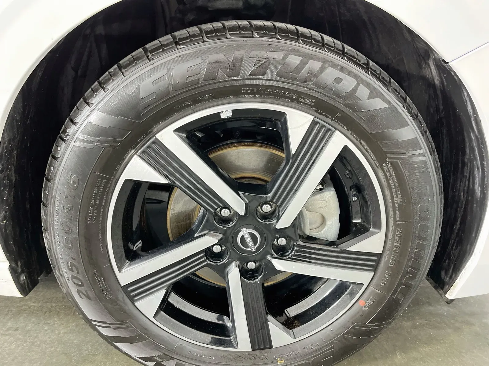 Nissan Sentra photo 28