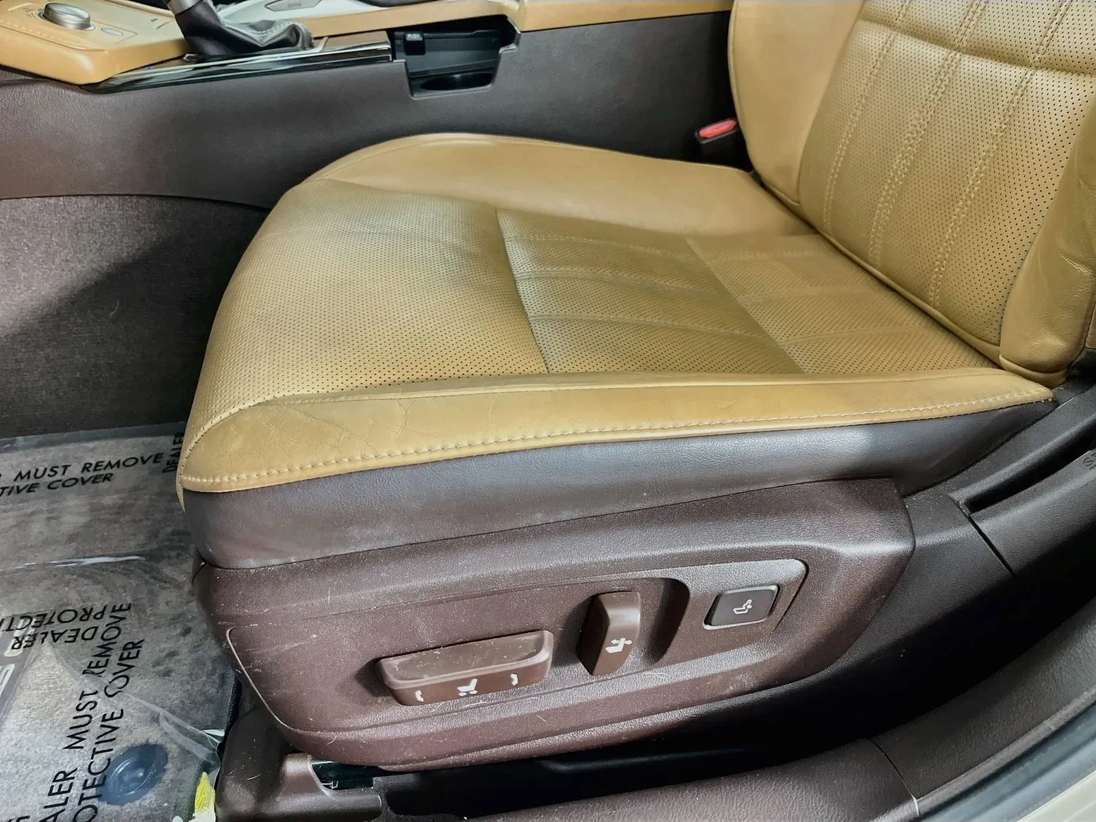 Lexus ES photo 29