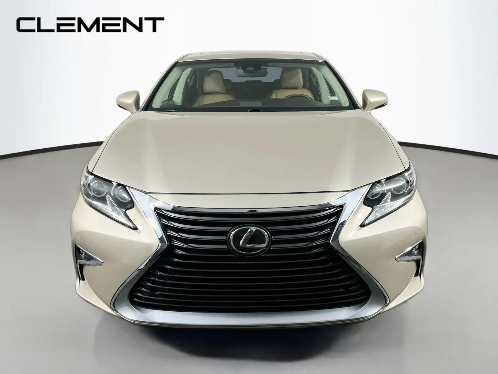 Lexus ES photo 3