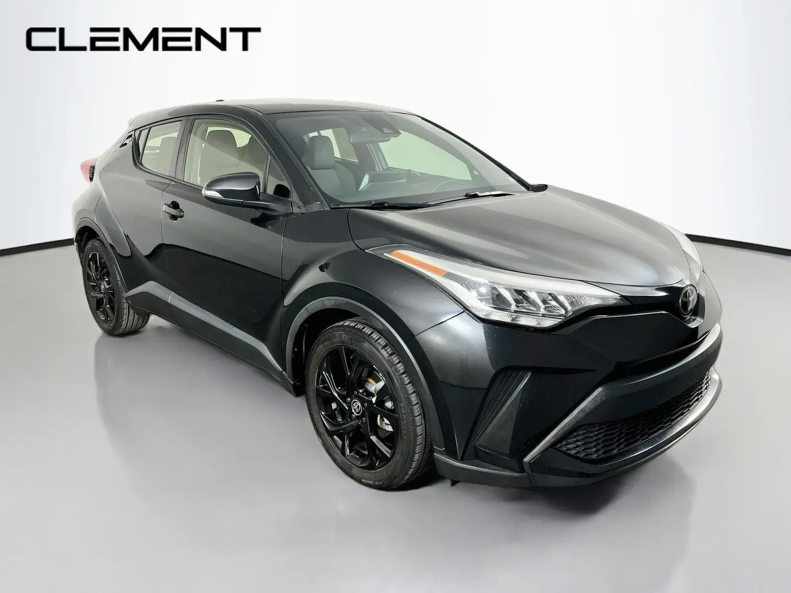 Toyota C-HR photo 4