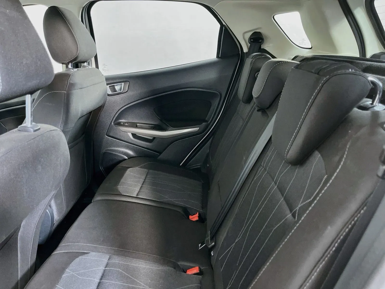 Ford Ecosport photo 28