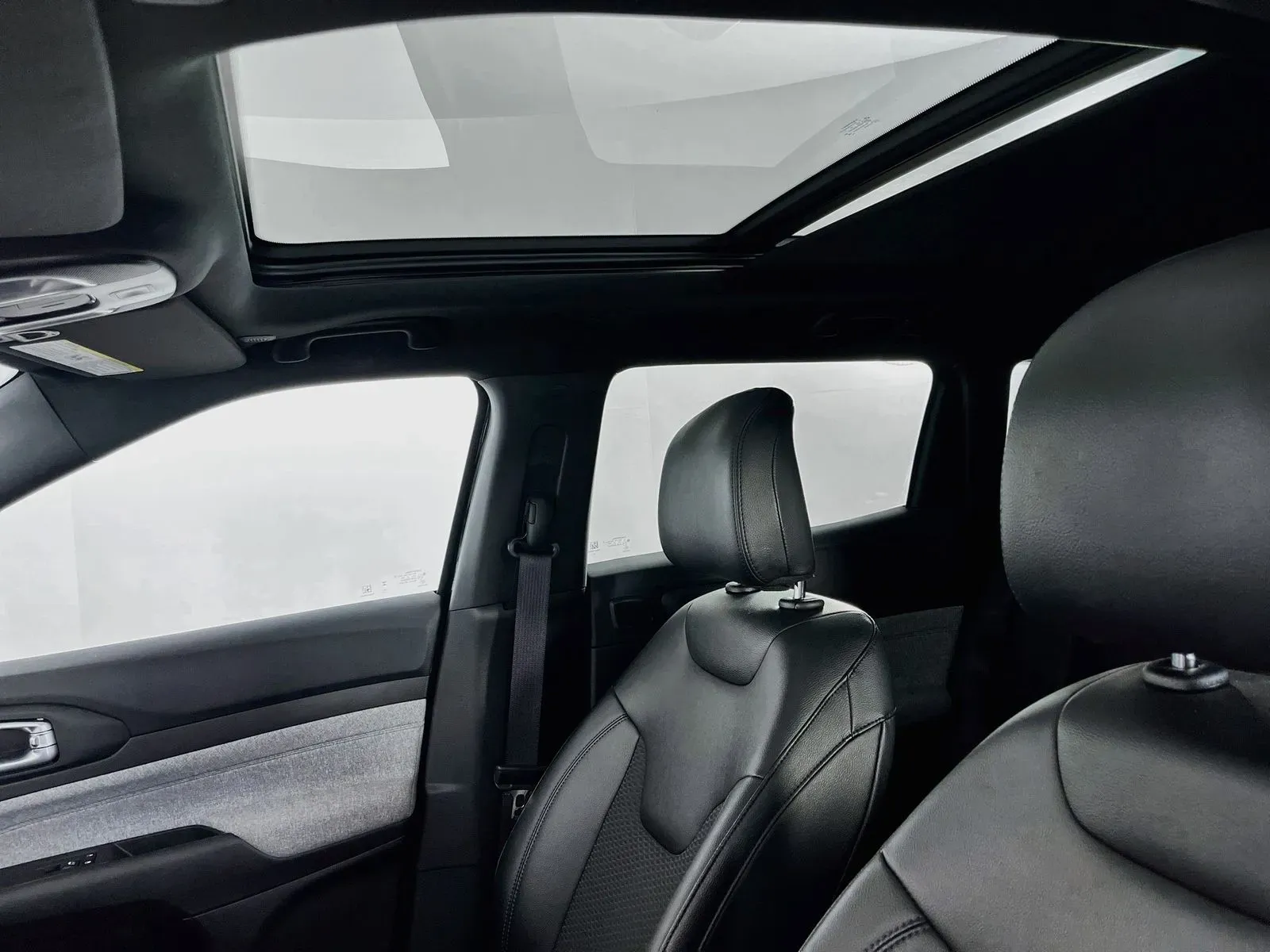 Jeep Compass photo 25