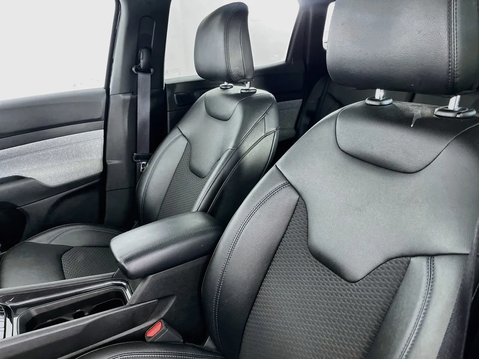 Jeep Compass photo 31