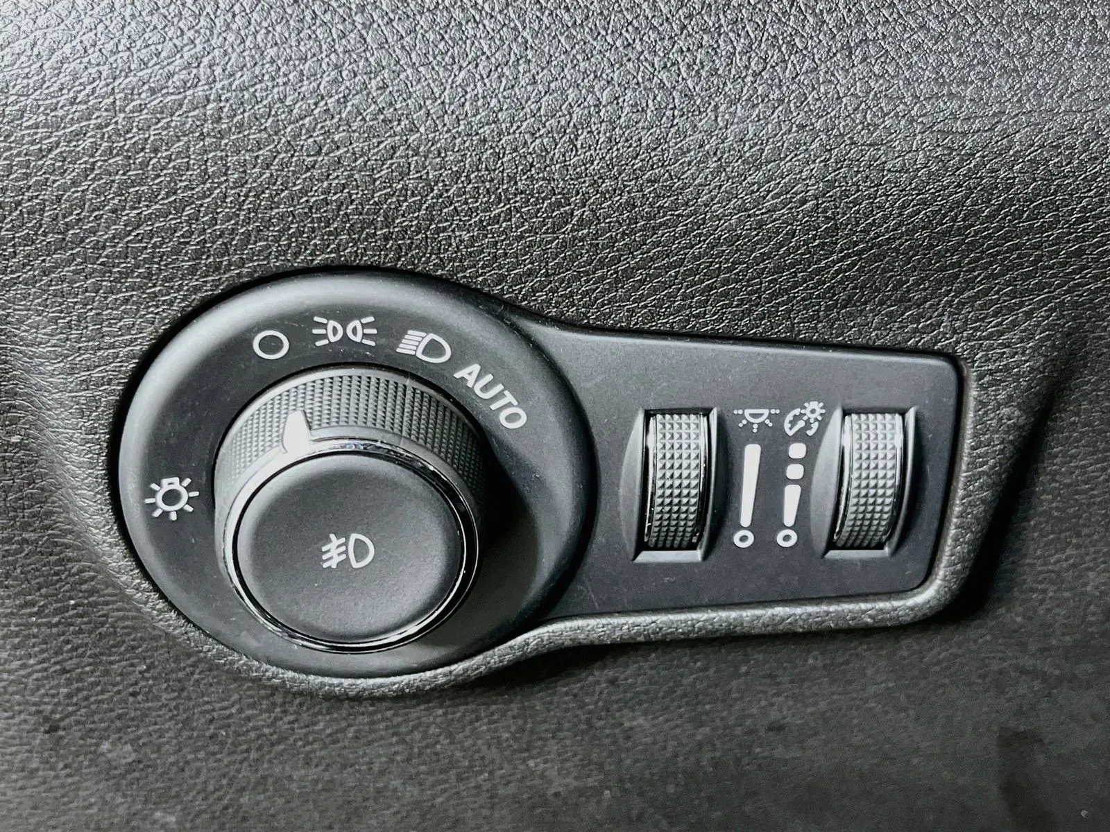 Jeep Compass photo 13