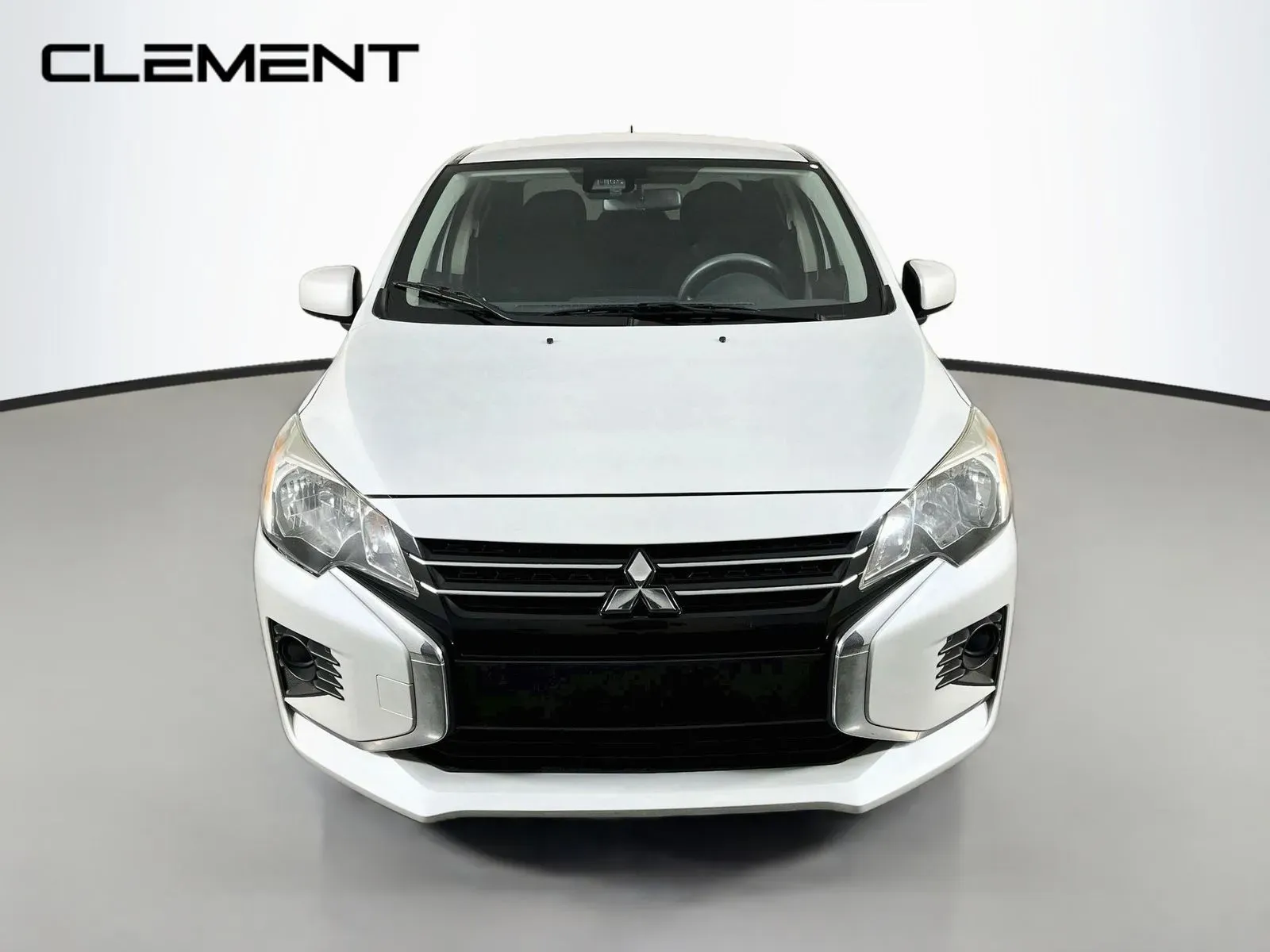 Mitsubishi Mirage G4 photo 3