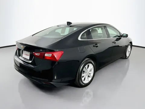 More photos of 2023 Chevrolet Malibu LT at Clement Pre-Owned, MO