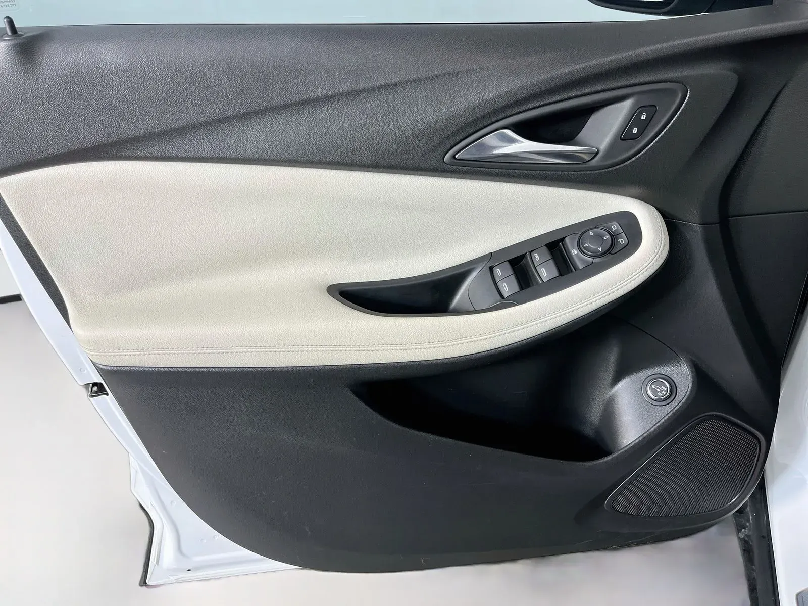 Buick Encore GX photo 26