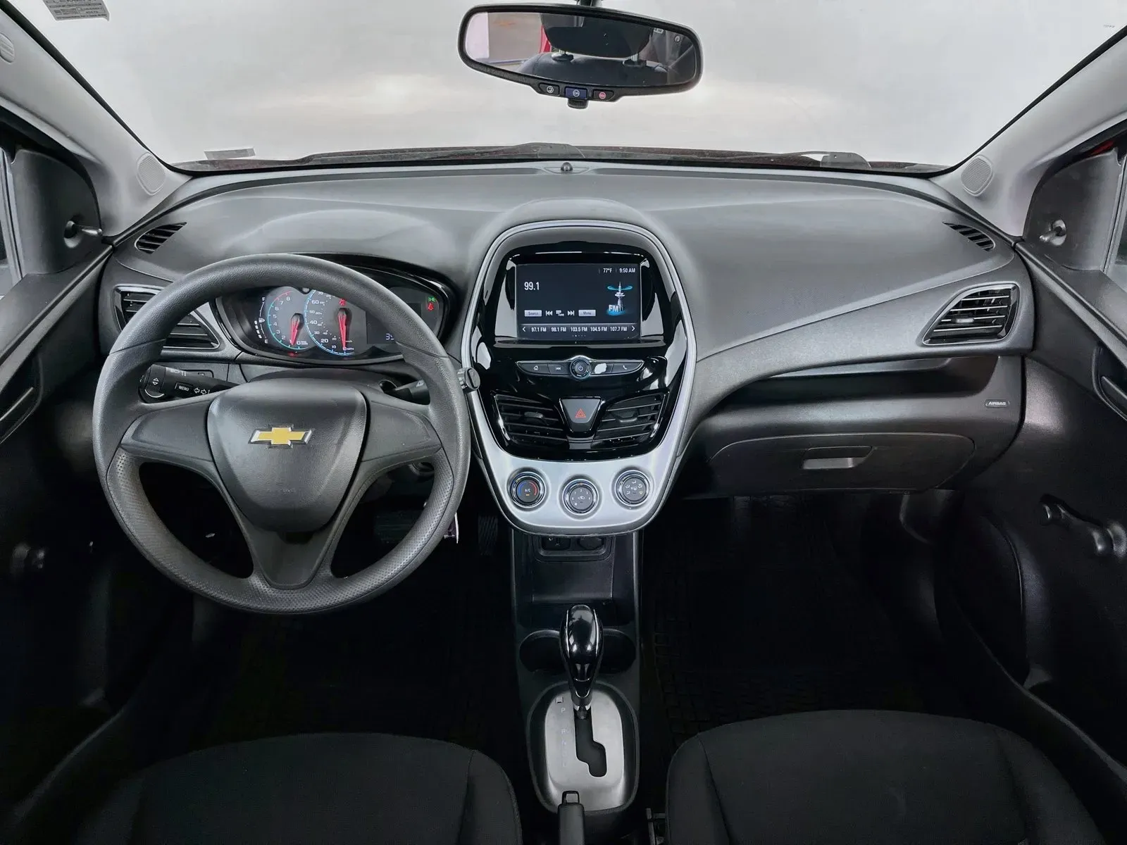 Chevrolet Spark photo 12